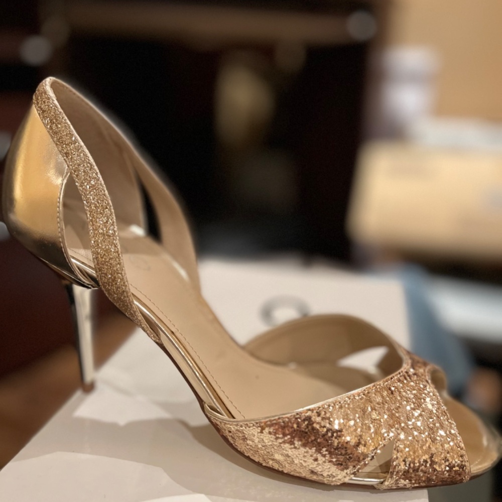 Aldo Gold Sequined Heels 🇨🇦🇨🇦🇨🇦 - Picture 4 of 9